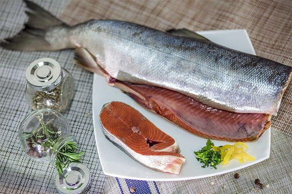 Keta is a relatively cheap fish, rich in trace elements necessary for a man. 